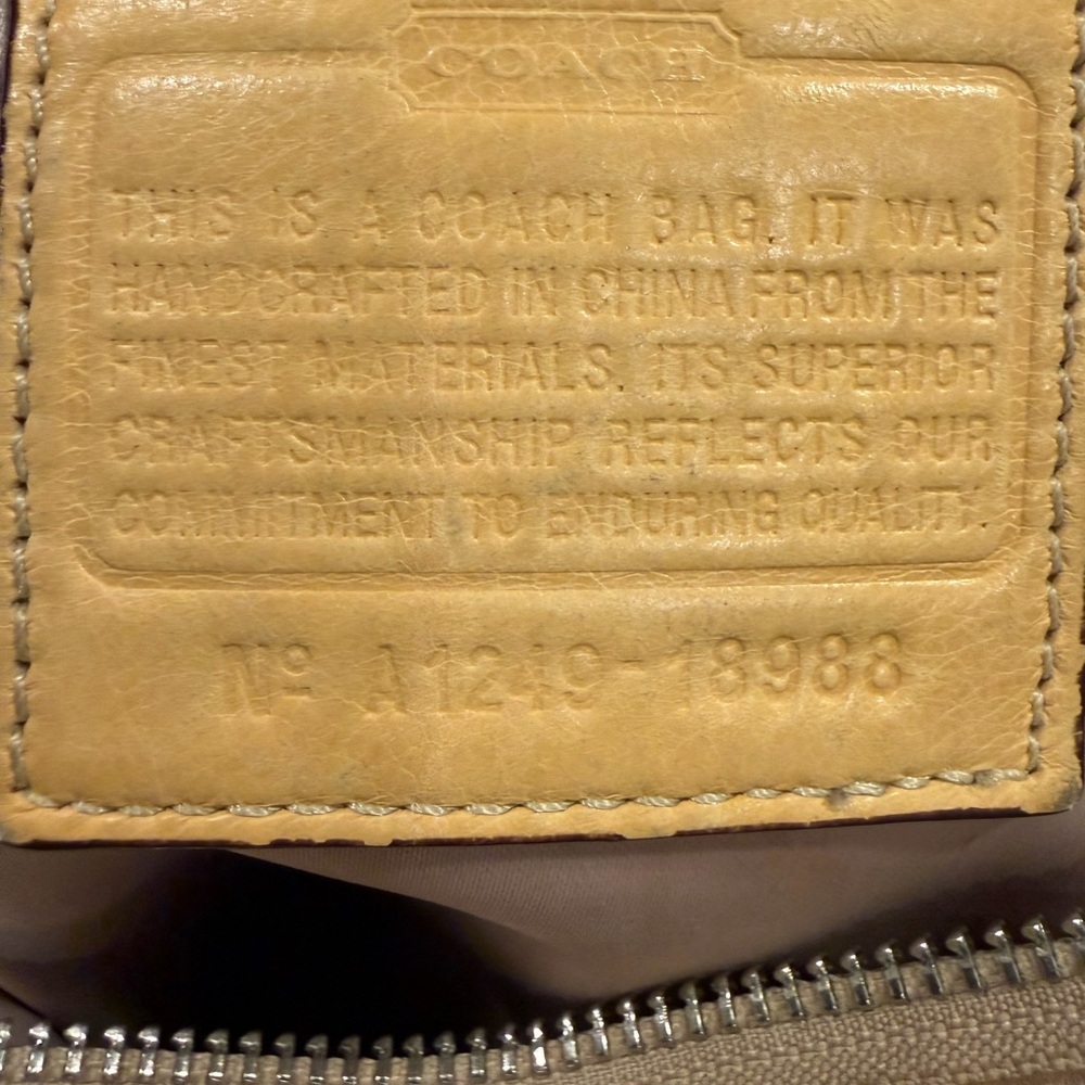 Coach Poppy Signature Tote - Picture 4 of 13
